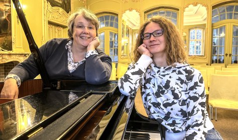 Catherine Jolles (links, Gesang) und Susanne Roth (Klavier), © Musikschule Bad Salzuflen