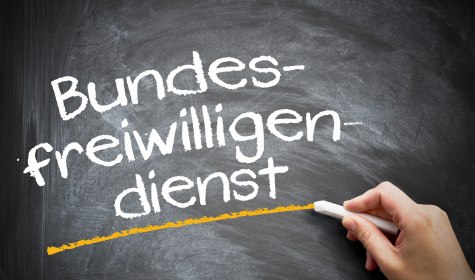 Bundesfreiwilligendienst, © Marco2811/stock.adobe.com