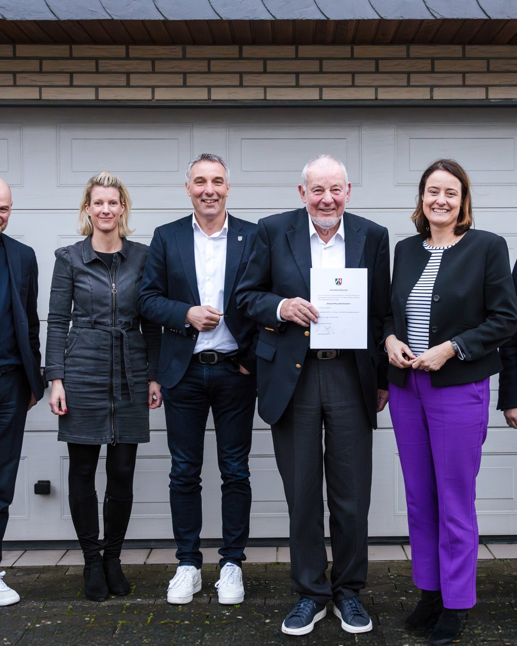 Oliver Voßhenrich, Melanie Koring, Dirk Tolkemitt, Udo Voßhenrich, Anna Katharina Bölling (Regierungspräsidentin im Regierungsbezirk Detmold), Dr. Henrike Heil, Robert Horstbrink, © Agentur Herzstück GmbH